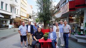 Gruppenfoto Olivenbaum